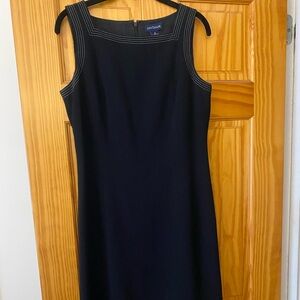 Elegant Black Sleeveless Dress